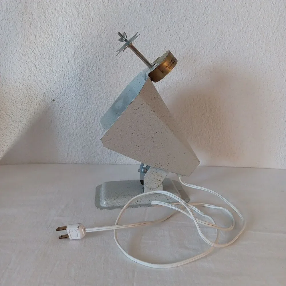 Vintage Penetray Aluminum Christmas Tree Color Wheel Base No Color Wheel Or Bulb